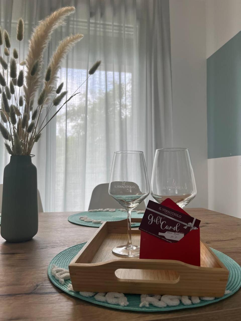 Apartamento "La Terrazza Di Via Roma" Delta Del Po - Private Parking Porto Viro Exterior foto