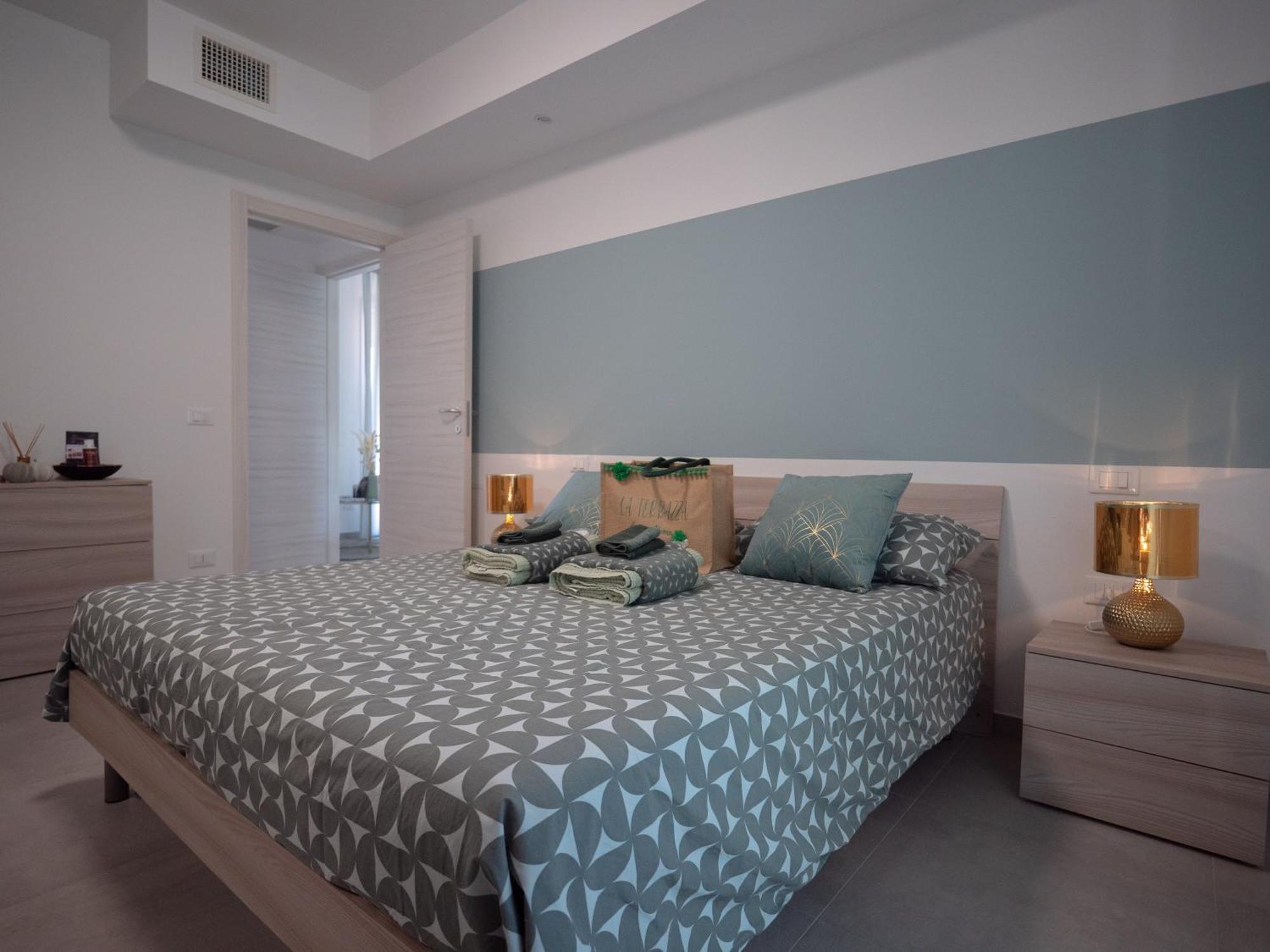 Apartamento "La Terrazza Di Via Roma" Delta Del Po - Private Parking Porto Viro Exterior foto